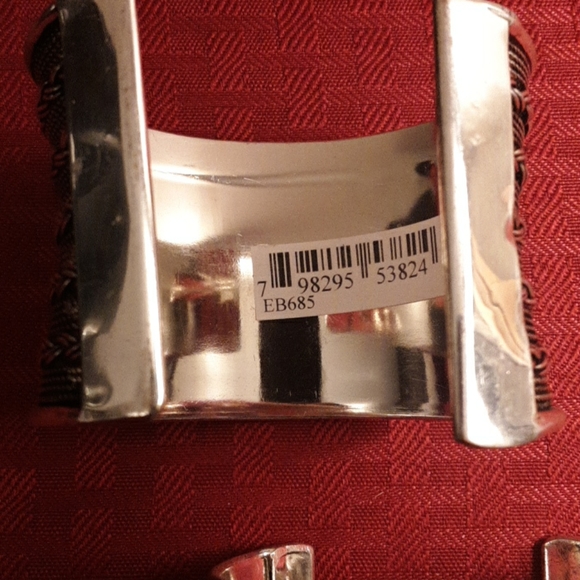 Trisha Waldron Silver Woven Cuff - Picture 3 of 4